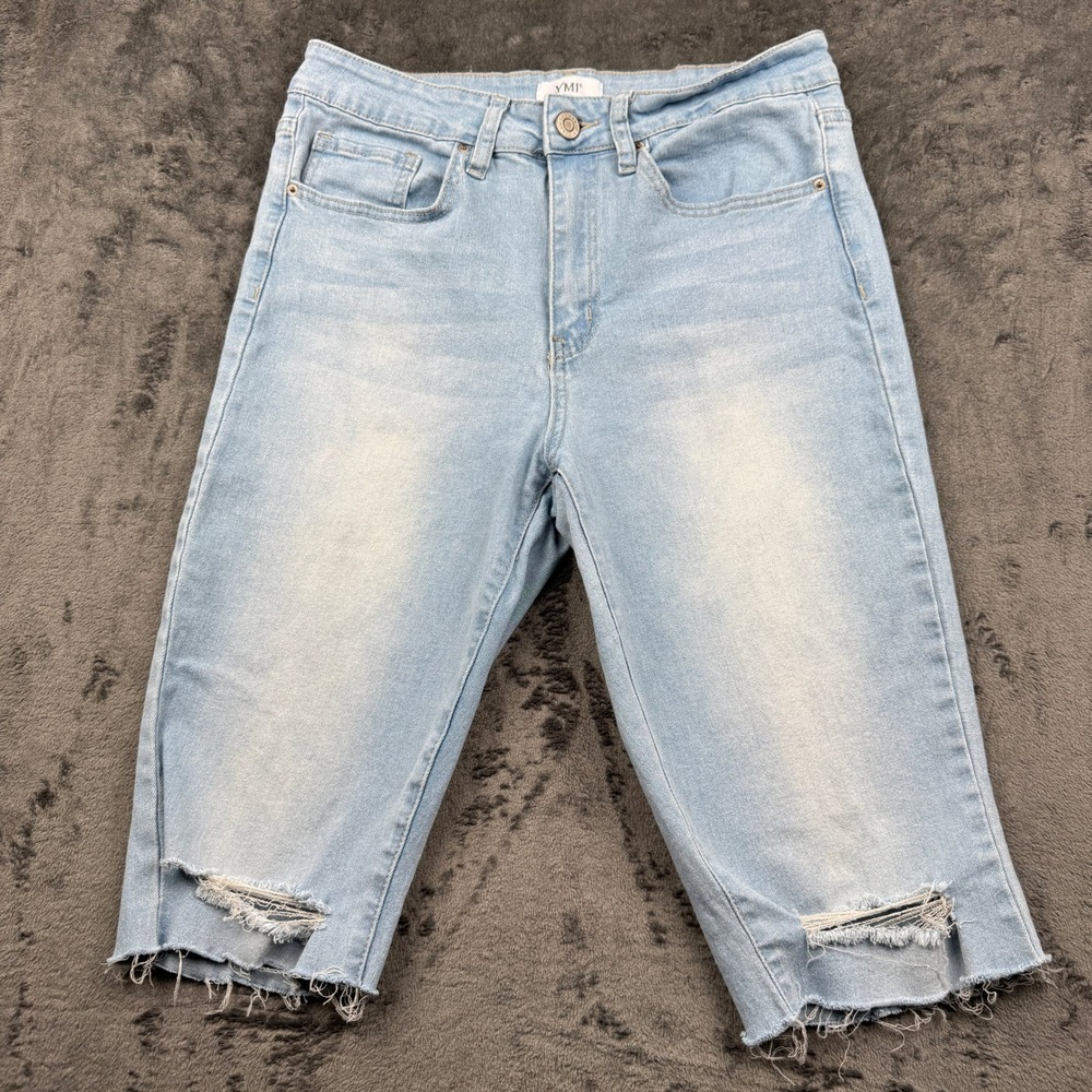 YMI Bermuda Jean Shorts Womens 29 Light Wash Distressed Raw Hem Excellent